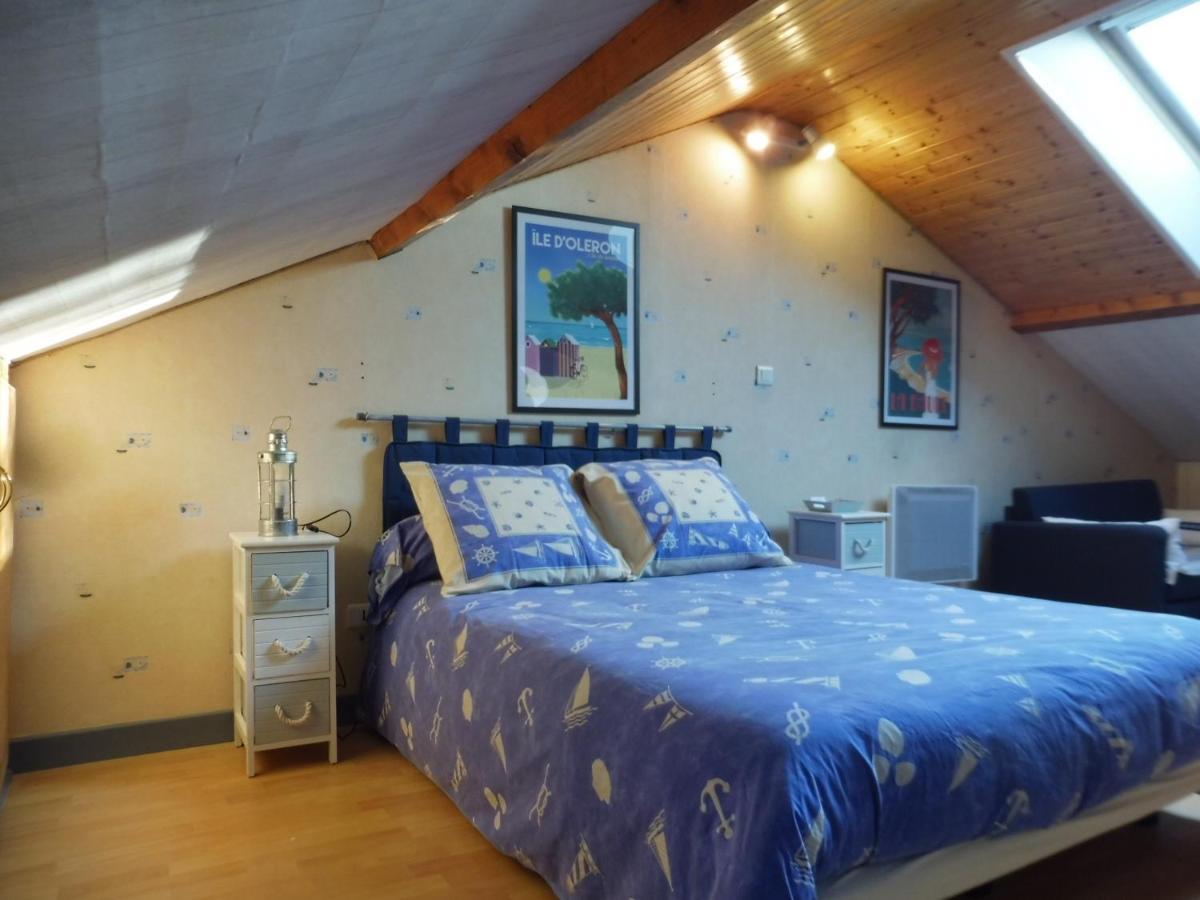 Bed and Breakfast Les Aubretias Fénay Esterno foto