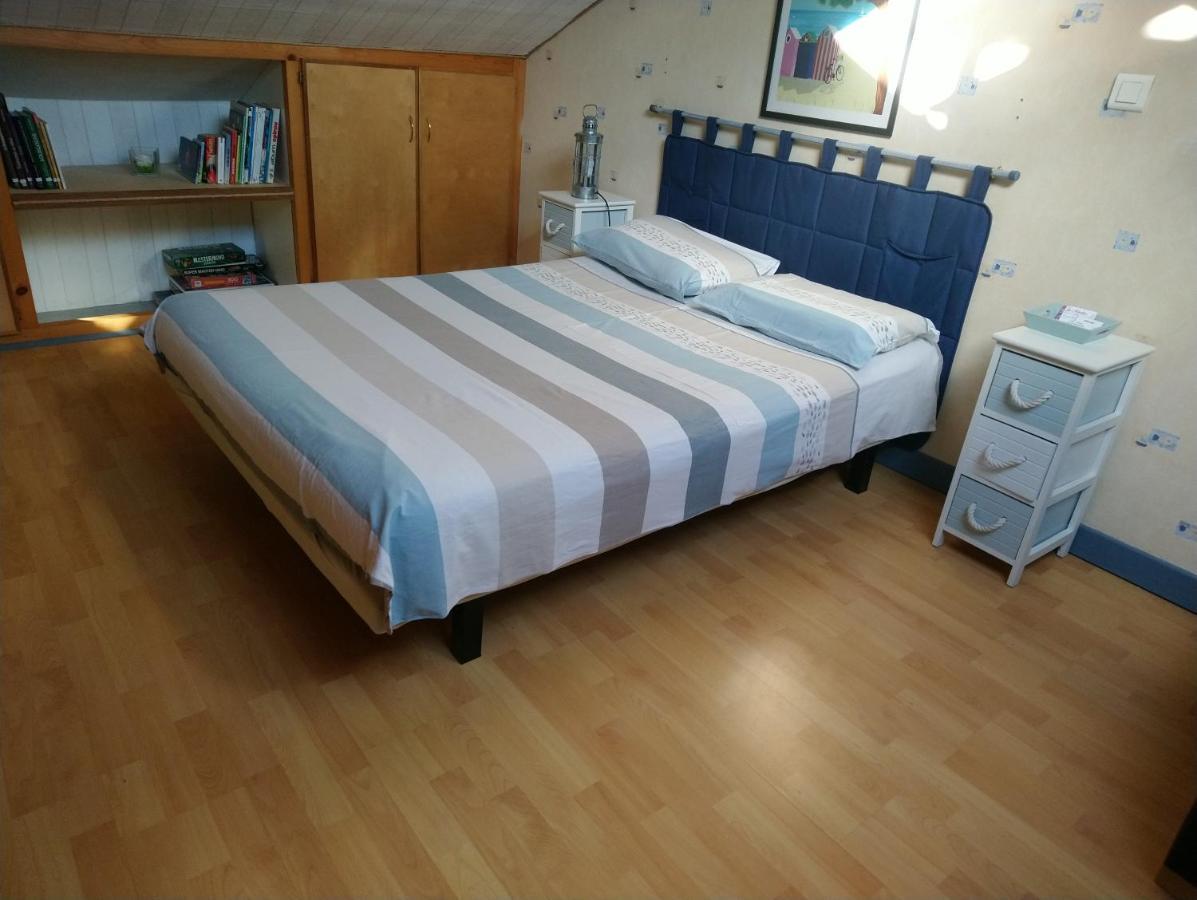 Bed and Breakfast Les Aubretias Fénay Esterno foto